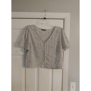 Polka Dot Button Blouse Cropped